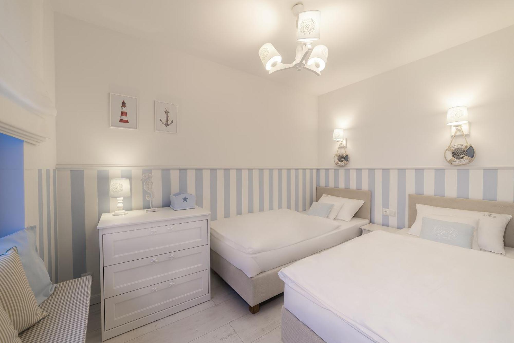 Przyplywy & Odplywy Hotel Jastrzebia Gora Bilik gambar